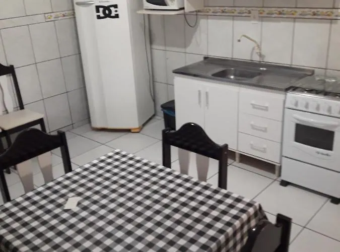 Apartamentos C. Santos